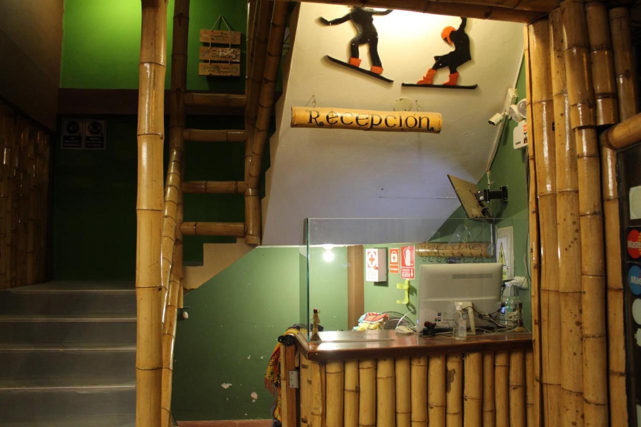 La Casa De Bamboo Hostel Ика Екстериор снимка