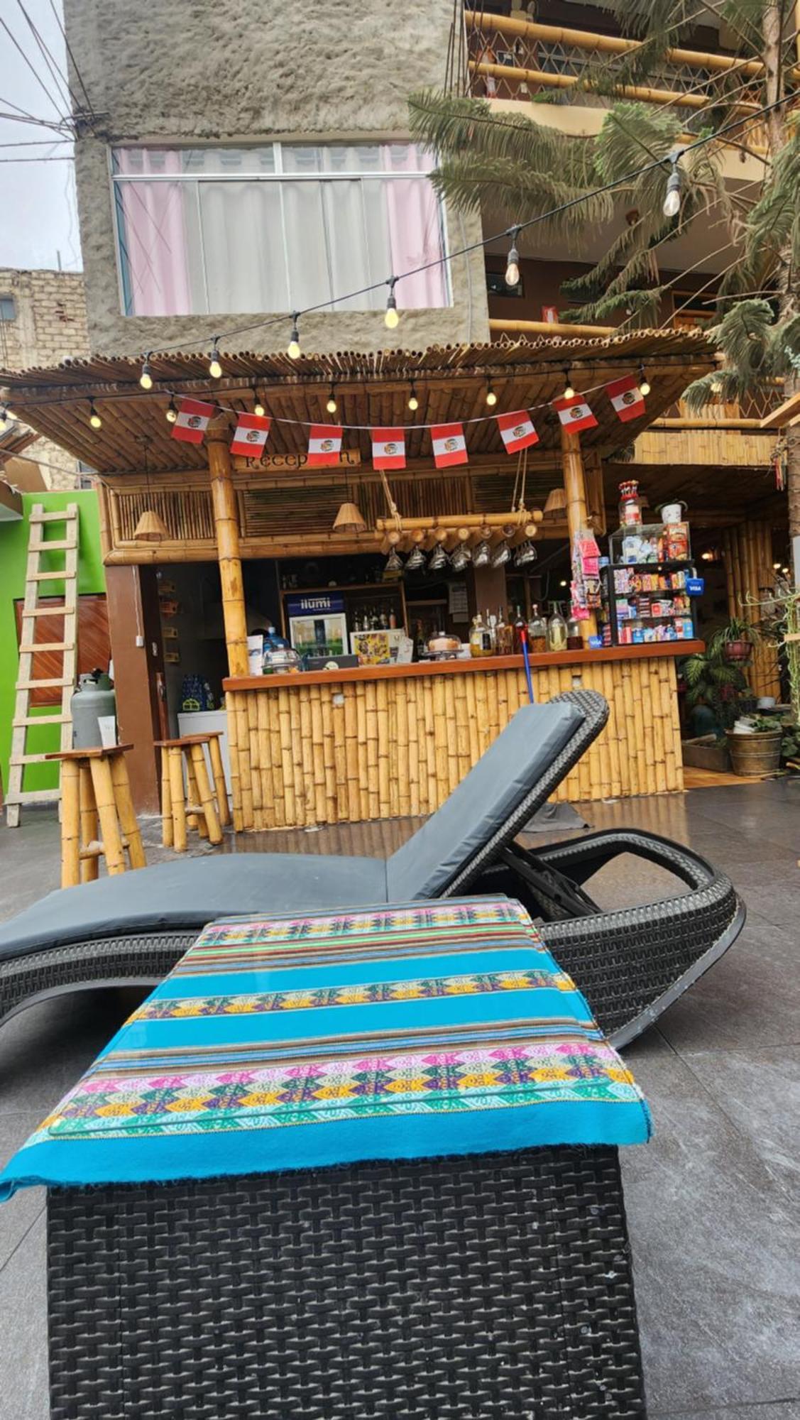 La Casa De Bamboo Hostel Ика Екстериор снимка